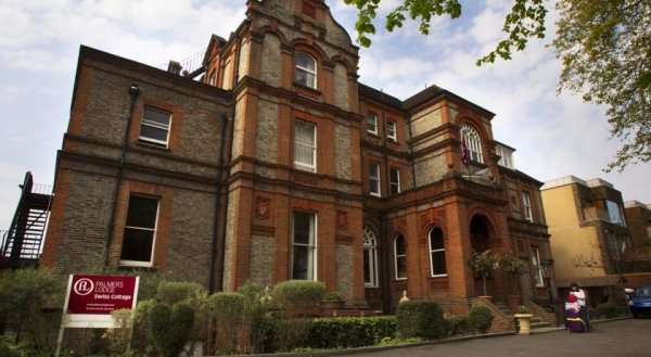 Palmers Lodge Swiss Cottage