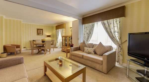 Park Lane Apartments/Shaw House