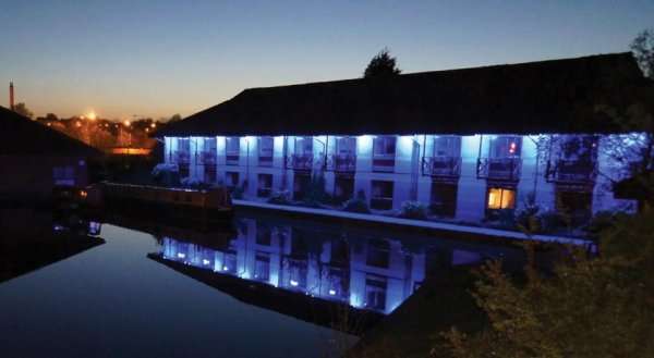 Peartree Lodge Waterside