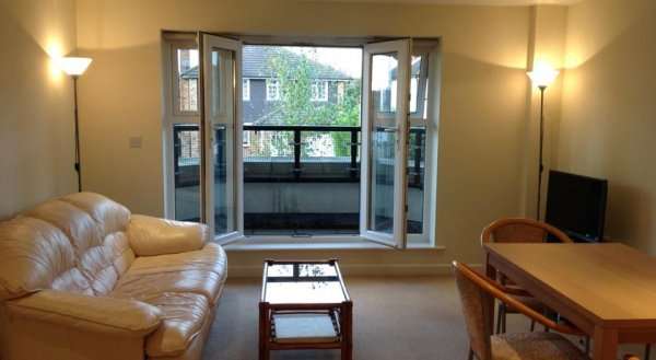 Pembroke Apartment