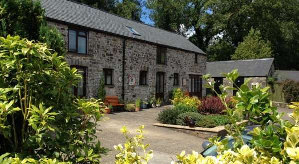 Petrock Holiday Cottages