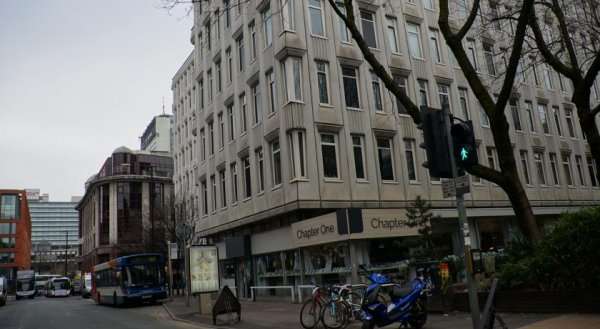 Piccadilly Pad Apartment