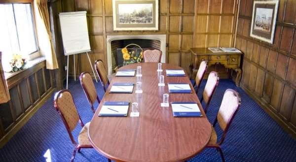 Pincents Manor Hotel