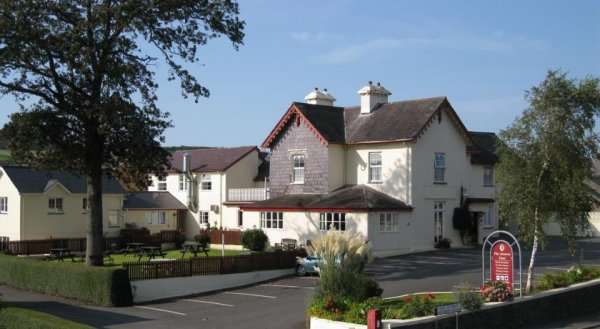 Plas Antaron Hotel