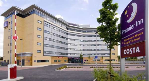 Premier Inn Manchester Airport Runger Lane North