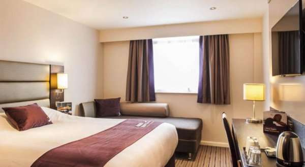 Premier Inn Watford North