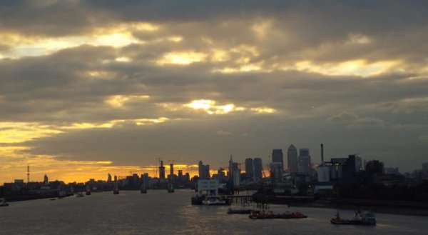 Premier Riverview London Apartment