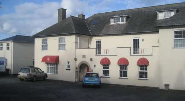 Priory Lodge Hotel