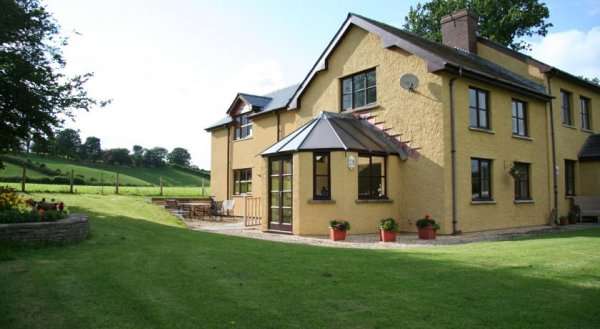 Pwllgwilym B & B