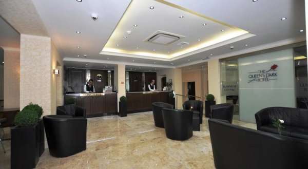 Queens Park Hotel