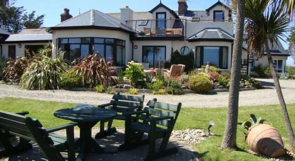 Clifford House B & B