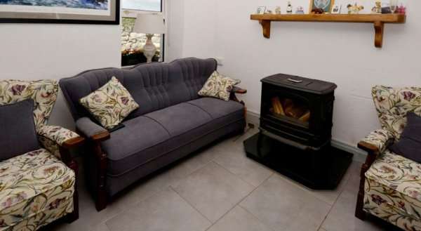 Cottage 176 - Roundstone