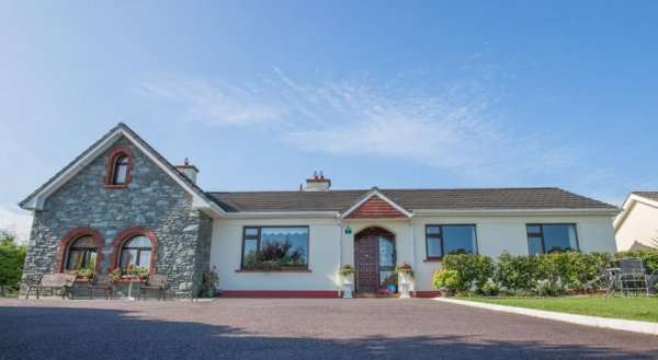 Dromhall Heights B&B