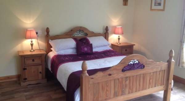 Four Oaks Self Catering & B&B