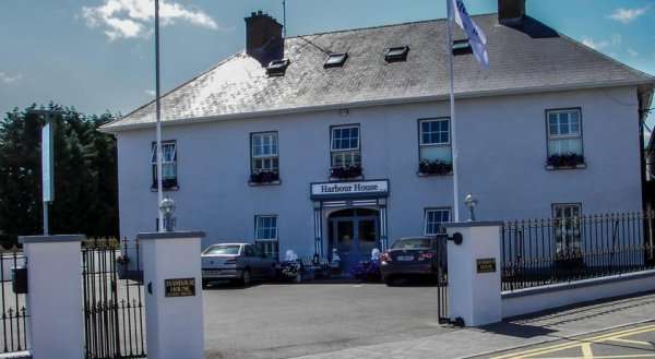 Harbour House B&B & Self-Catering