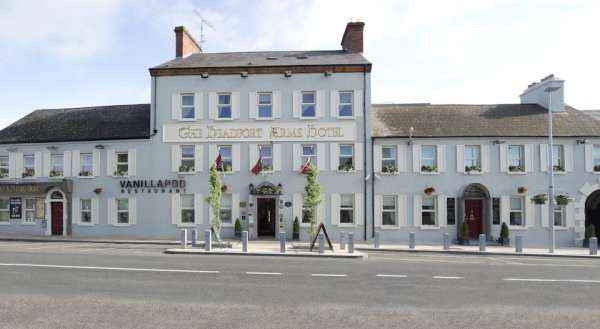 Headfort Arms Hotel