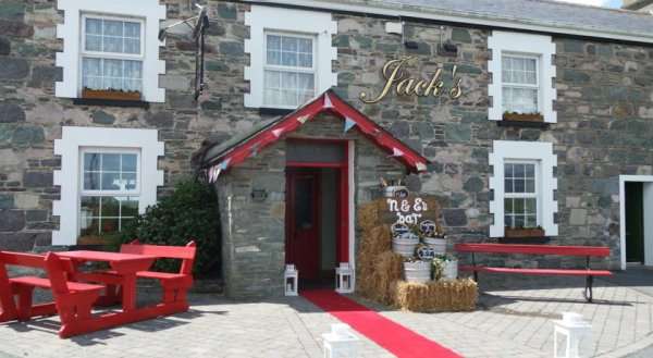 Jacks' Coastguard Cottage Vacation home