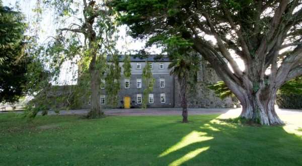 Killiane Castle Country House & Farm