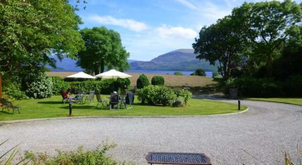 Loch Lein Country House