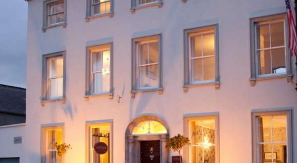 Long Quay House