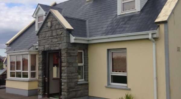 Luí na Gréine Holiday Home