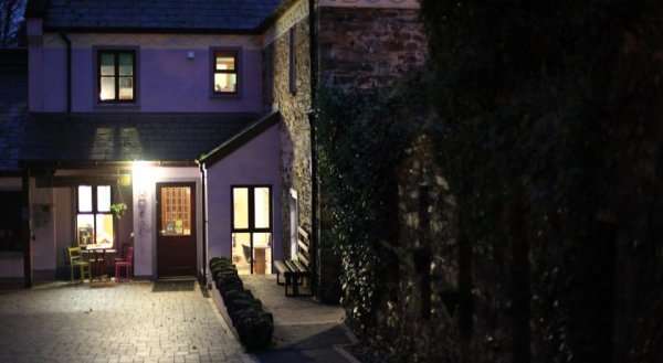 Moville Boutique Hostel