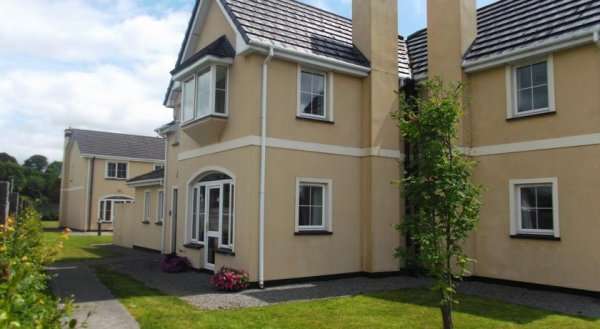 No1 Killarney Holiday Village Vacation home