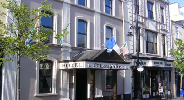 O'Loughlins Hotel