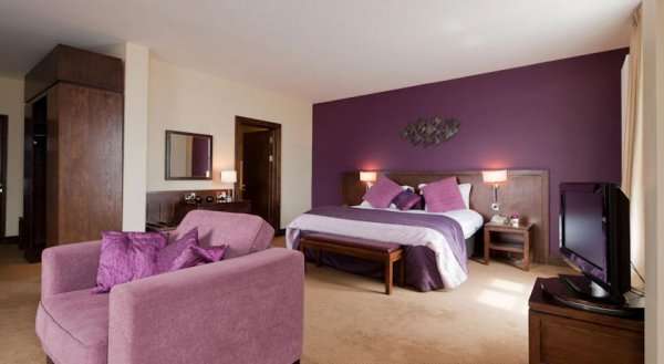 Redcastle Hotel