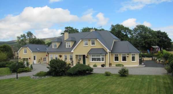 Riverside Lodge B&B