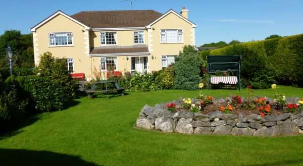 Riverwalk House B&B