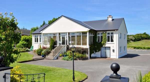 Rowanville Lodge