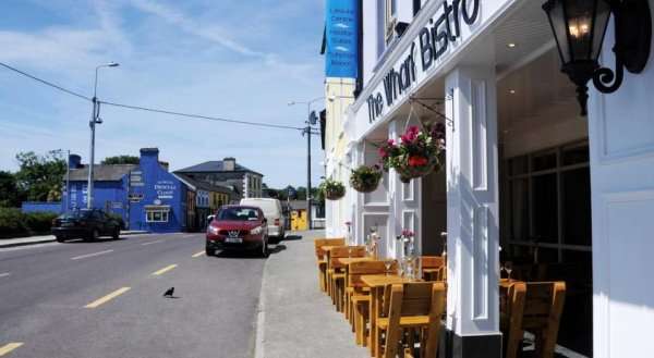 Schull Harbour Hotel & Leisure Centre