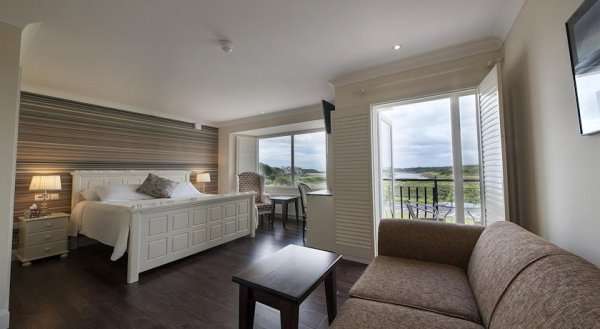 Sea Breeze Lodge B&B