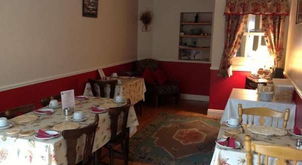Sraid Eoin House