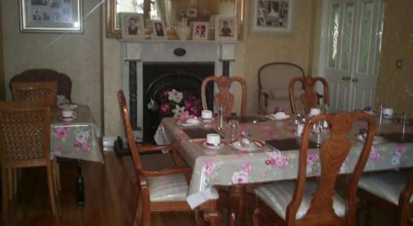 Staten Lodge B&B