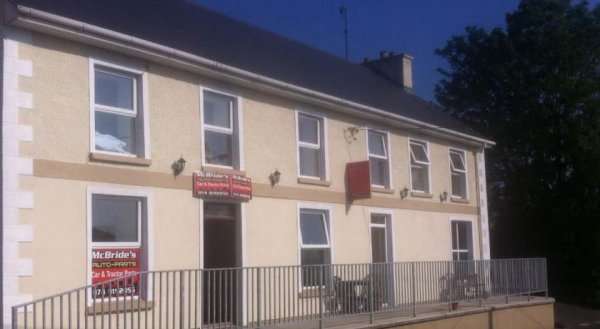 The Country Roads Inn