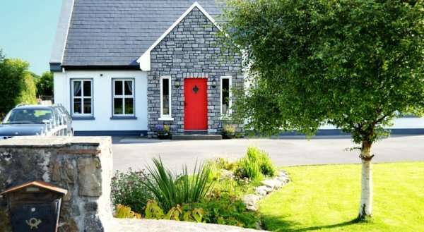 The Lakes Wellness B&B