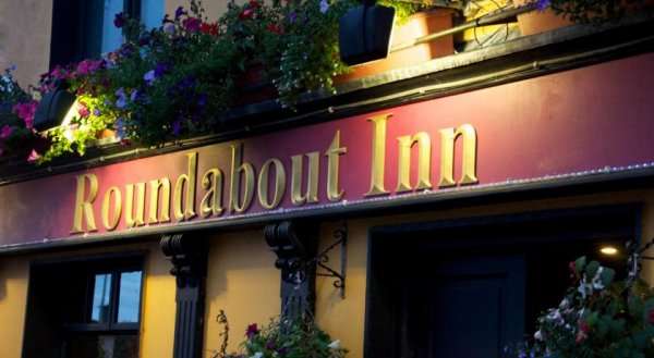 The Roundabout Inn