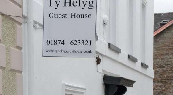 Ty Helyg Guest House