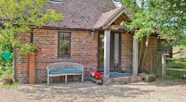 Waterlake Byre