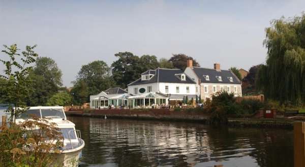 Waveney House Hotel