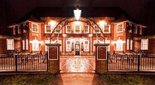Wendover Arms Hotel