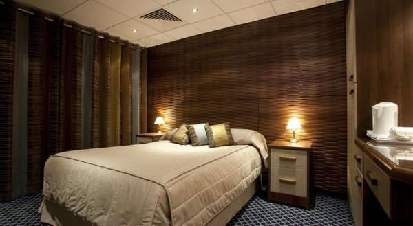 West Ham United Hotel