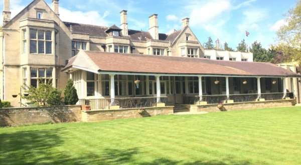 Westone Manor Hotel