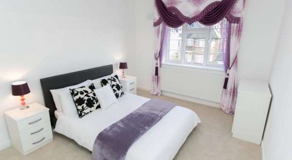 Four Bedroom Apartment Finchley - Beaufort Park Road