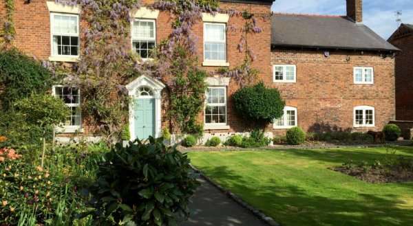 Foxley Brow House