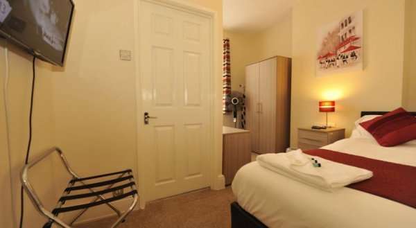 Gail's Guest House