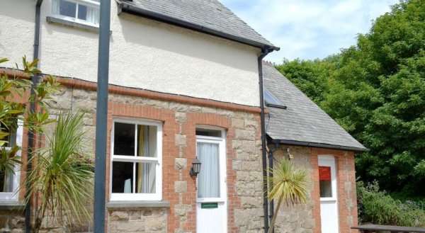 Gamekeepers Lodge