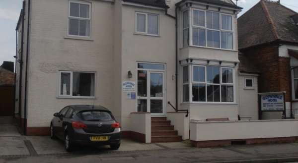 Glynvale Hotel